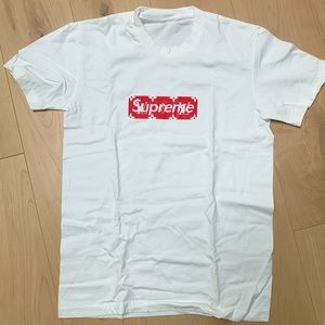Supreme L  V White T-Shirt Sz S